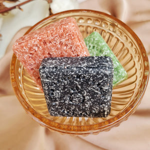 Shampoo Bar 101: Transitioning From Synthetic to Natural